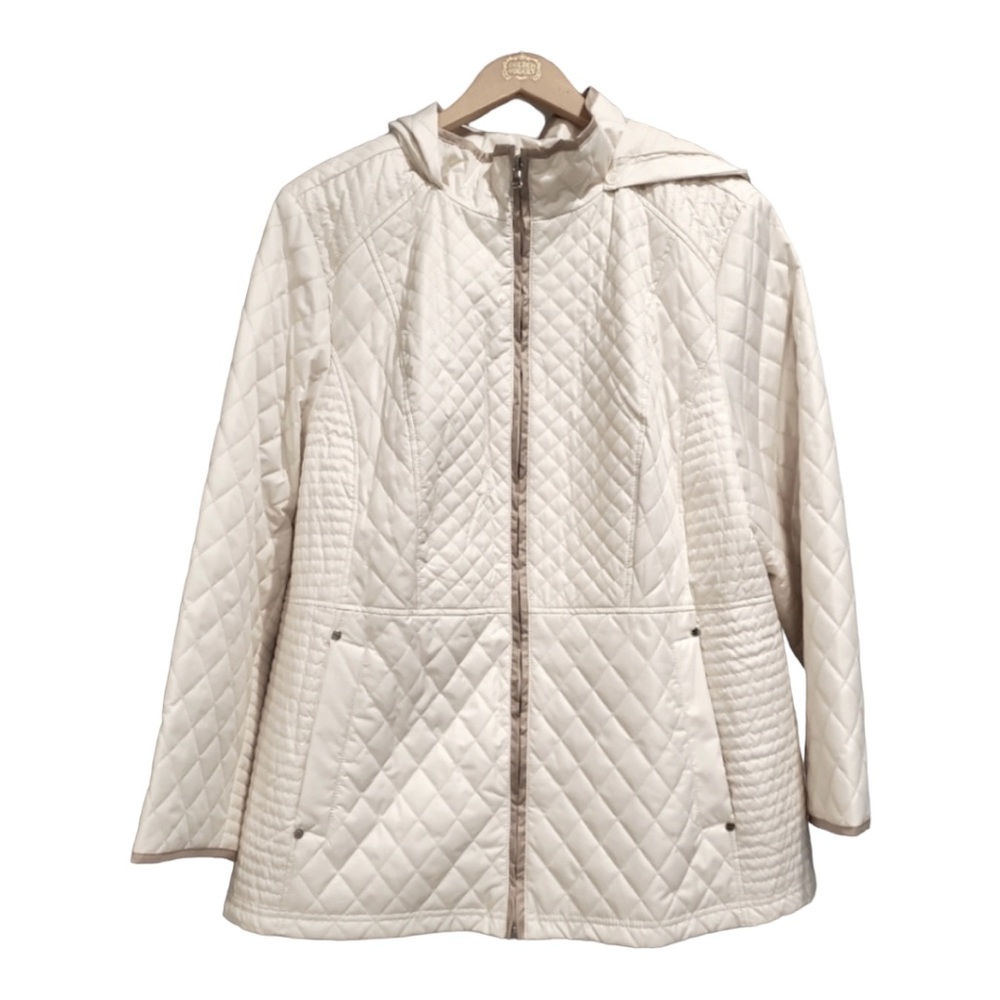 423. Catherine’s Cream Puffer Jacket, 1X, Preloved Excellent Condition